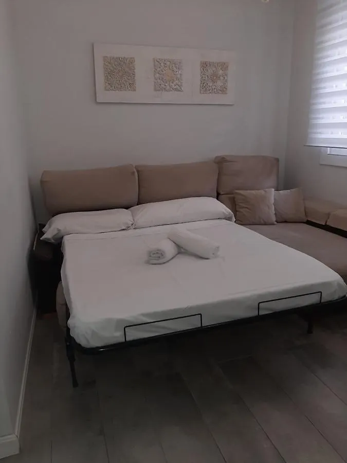Los Nidos Carihuela New&Beach Torremolinos 0*,